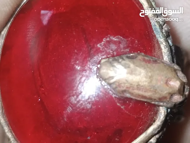 السلام عليكم خواتم نحاس قديم منقوشه الخاتم الياقوت في زئبق من الداخل فرصه للهواه التسليم في الاردن