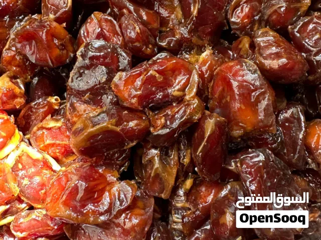 تمر خلاص نظيف جدا للبيع الزيله  لطلب واتس اب