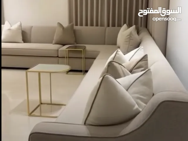 تنجيد جميع موديلات الكنب وتفصيل حسب الطلب
