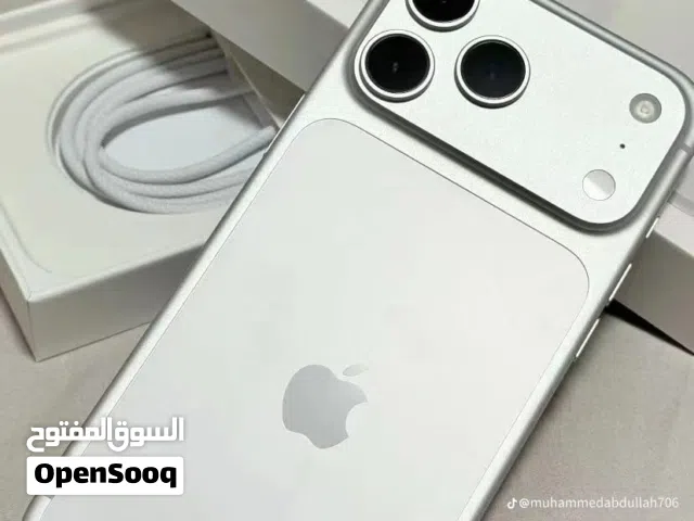 ايفون 17بروماكس