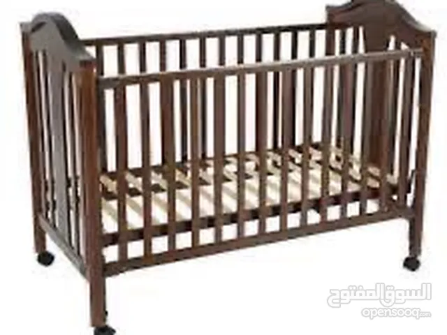 joiniors baby bed سرير اطفال من جنيور