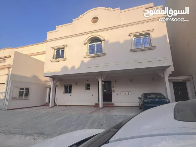 180 m2 3 Bedrooms Apartments for Rent in Northern Governorate Al Janabiyah