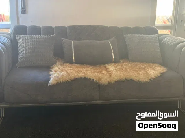 صالون بحاله ممتازه مستعمل