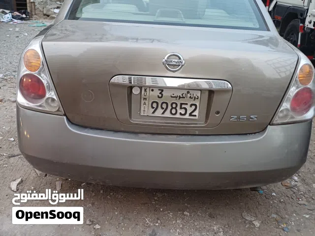 2006 نيسان التيما S