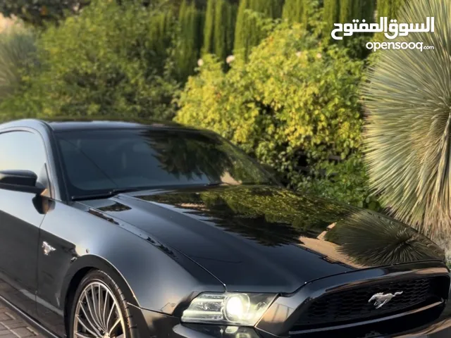 Ford mustang 3700cc جير عادي