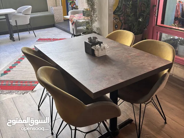 أثاث مطعم تفصيل فاخر جدا ومتين