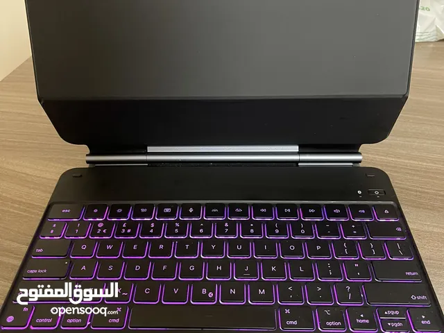 Apple iPad Air 6 Other in Hebron