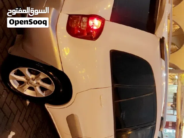 تويوتا راف فور 2005