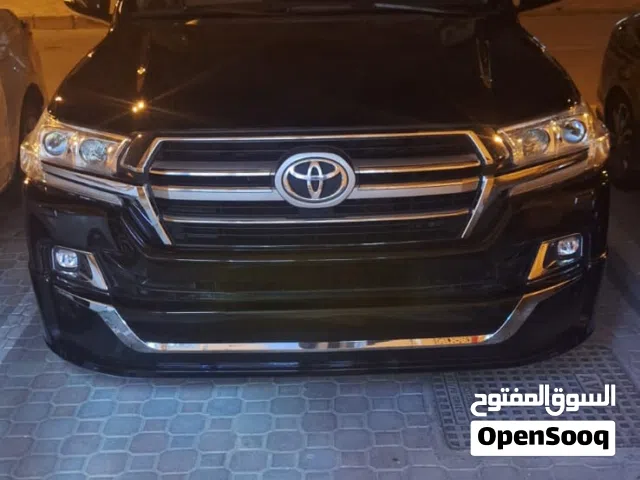 لاندكروزر رقم واحد 2019 نظيف جدا للبيع