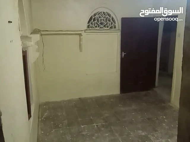 Unfurnished Monthly in Sana'a Diplomatic Area