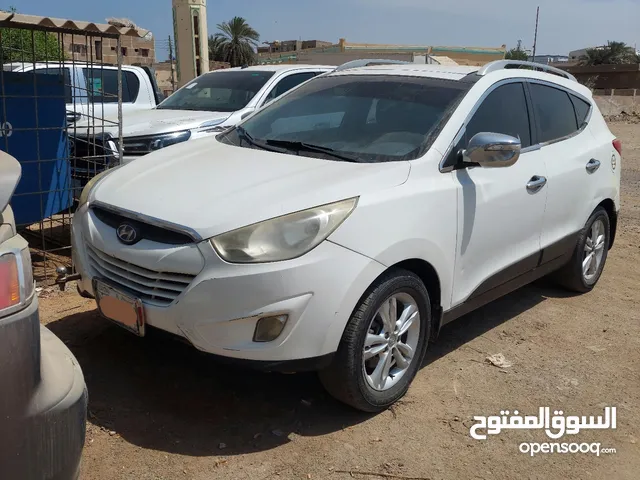 Hyundai Tucson 2014 in Red Sea