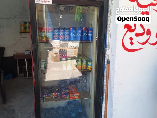ثلاجه كولا للبيع شغاله علفحص تبريد زي ثلج