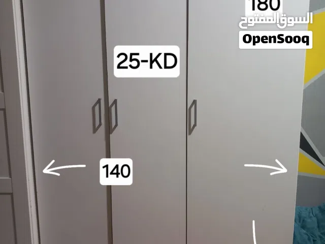 Wardrobe Closet