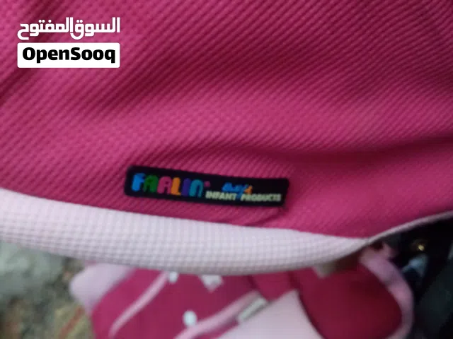 عربايه اطفال بحاله ممتازة شبه جديده بسعر مغري