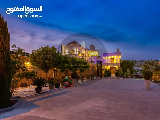 1000 m2 More than 6 bedrooms Villa for Sale in Jerash Soof