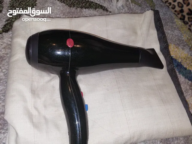 سشوارات متنوعة وأنواع مختلفة