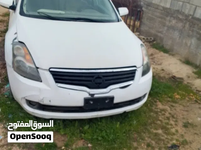 2008, نيسان, التيما, S