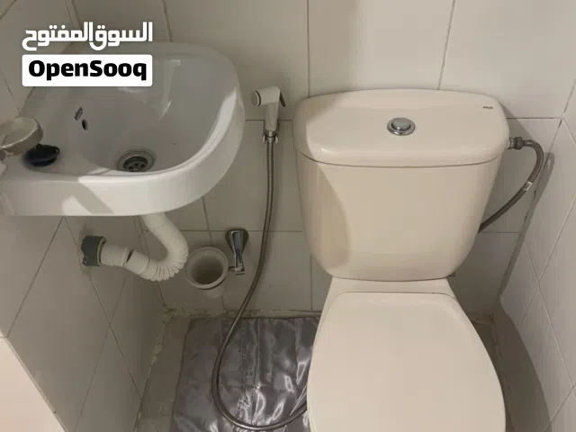 تلات اطقم حمامات