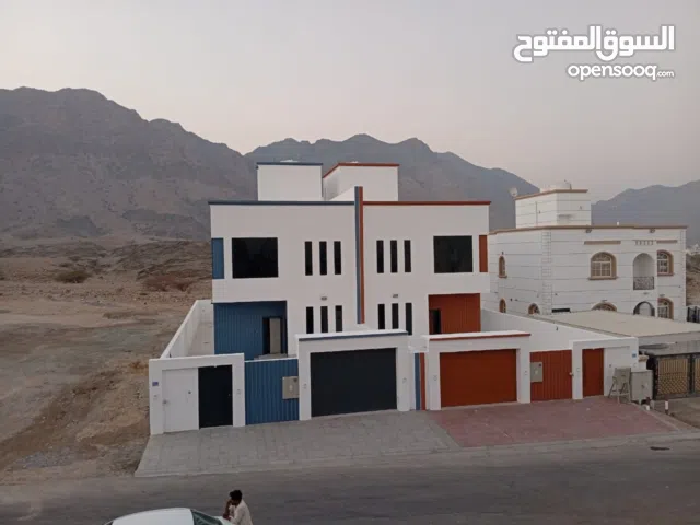 توين فيلا للبيع في مرتفعات العامرات التاسعة