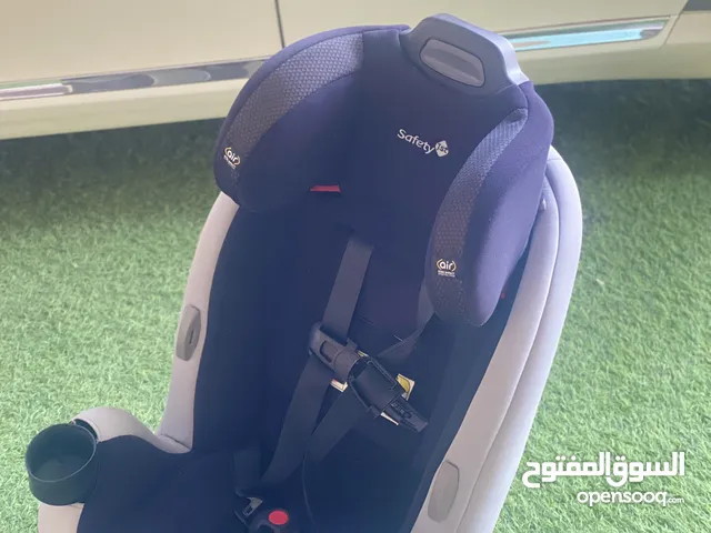 كرسي أطفال مستعمل فترة بسيط فقط