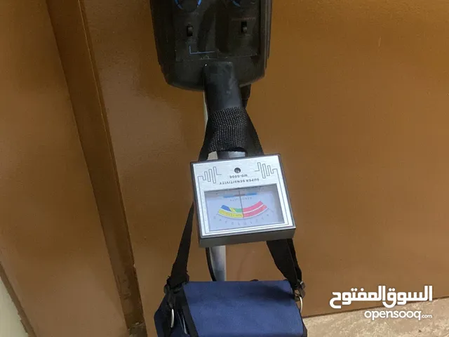 جهاز كاشف المعادن