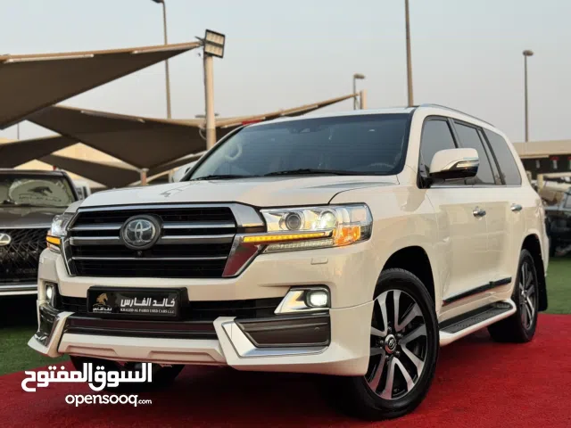 Used Toyota Land Cruiser in Sharjah