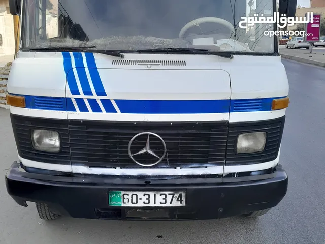 Chassis Mercedes Benz 1986 in Zarqa