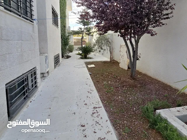 عبدون فيلا متلاصقة للبيع فخمة 5 نوم جميعها ماستر