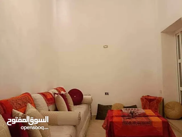 130 m2 4 Bedrooms Townhouse for Sale in Tripoli Hai Al-Batata