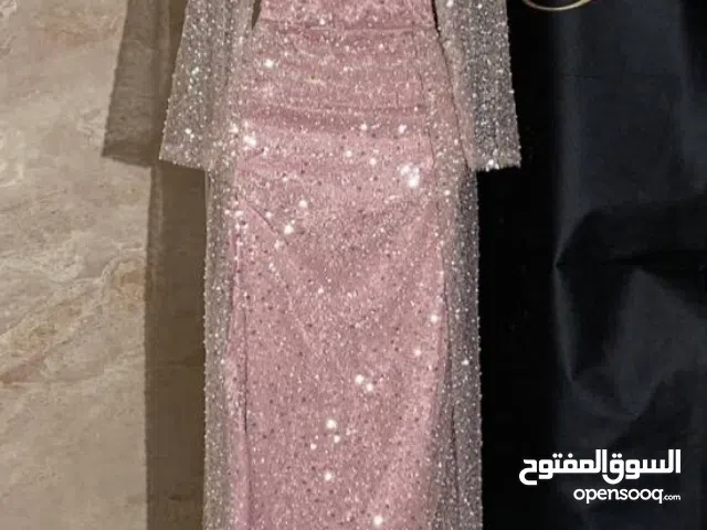 فستان تيا مع اكمام