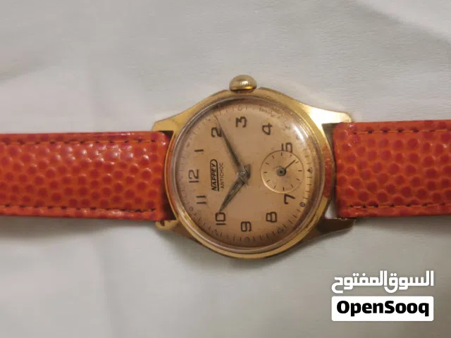 ساعة فرنسية من ماركة نابي Nappey من حقبة الخمسينات أو الستينات نصب