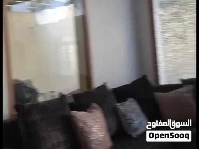 كنب مريح بالون الأسود ثلاث قطع منه