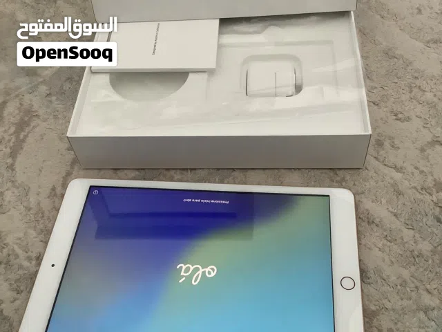 Apple iPad 8 128 GB in Abu Dhabi