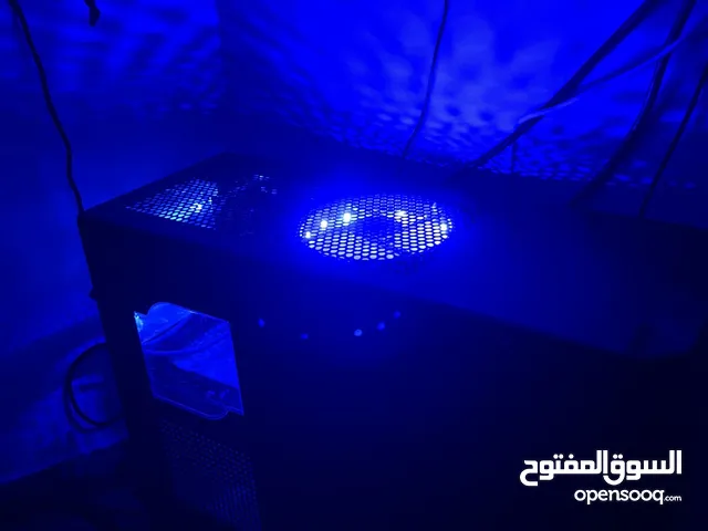 كمبيوتر للبيع مستعمل