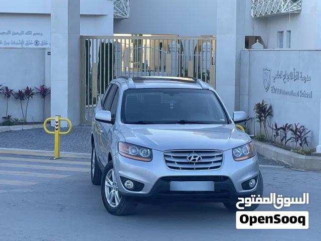 Used Hyundai Santa Fe in Tripoli