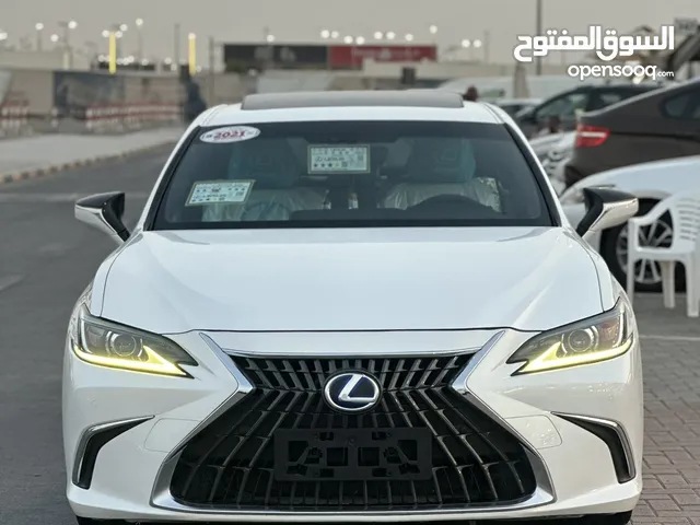 لكزس 2021 خليجي لون ابيض لون داجل جملي فتحه بصمه مثبت تحكم رنكات شاشي كامرا ستاره بصمه رقم واحد