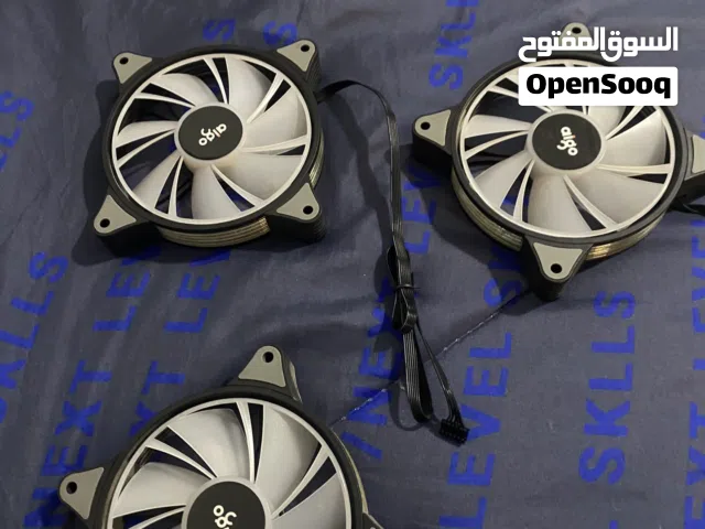 مراوح RGD مش مستعمله ولا مره نضيفه كثير مافيها ولا عطل مع ريموت للتحكم بل ألوان و قويه جداً