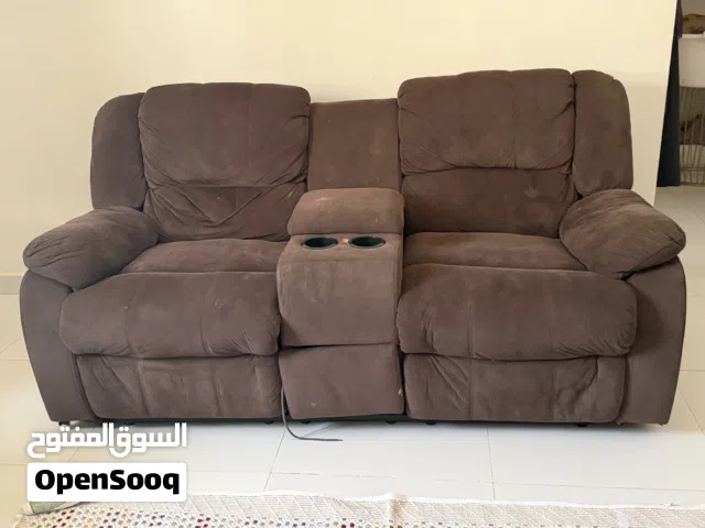 قنب كراسي مريحه قابله للتمديد بحاله جيده