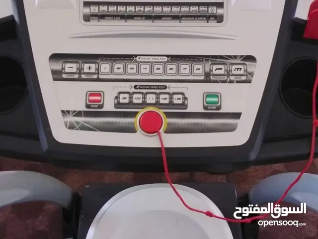 جهاز ركض نظيف للبيع وارد الكويت