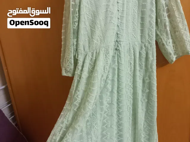 MAX top beautiful look