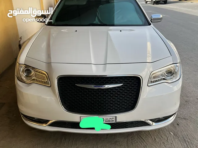 للبيع كرايسلر 2019 v6 نظيف
