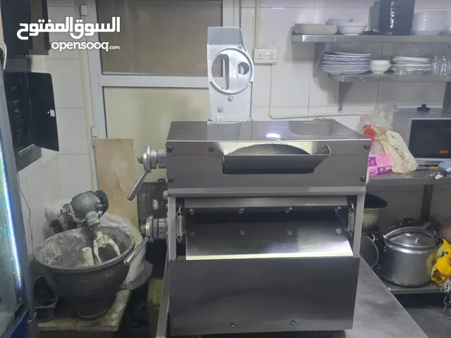 فرادة عجين مستعمله 6 شهور بحاله الوكاله