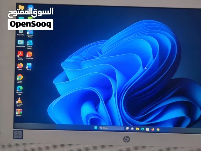 للبيع كمبيوتر HP مع كيبورد وماوس جديد مع الشاحن الاصلي وتم تنزيل اخر تحديث وتم عمل سويفت وير