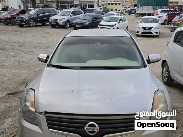 Used Nissan Altima in Sharjah