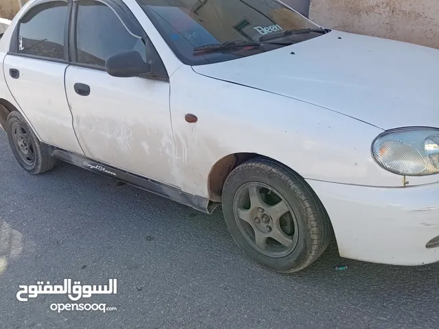 سيارة دايو لانس