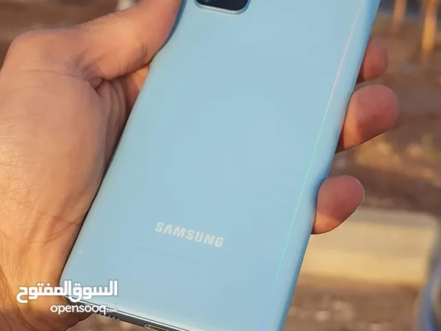 S20 Fe 5g  بحالة الوكاله كامل أغراضه خطين