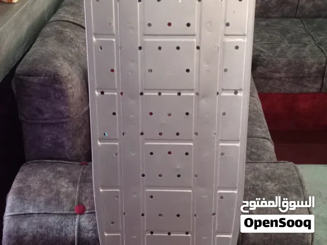 طاولة كوي وعلبه