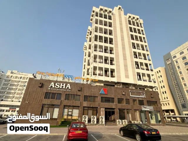 Spacious apartment for rent in Ruwi (CBD) with all the facilities in walkable distance.