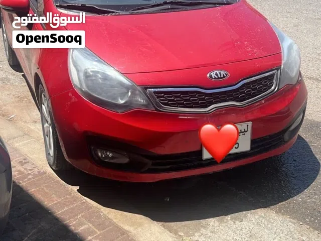 2012 كيا برايد Standard