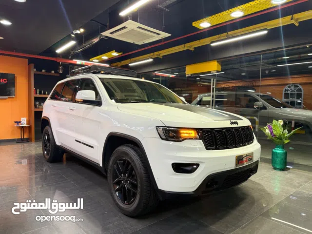 جيب جراند شيروكي لاردو 2019، أنوار نهارية، أنظمة أمان، حالة ممتازة، تقسيط و كاش